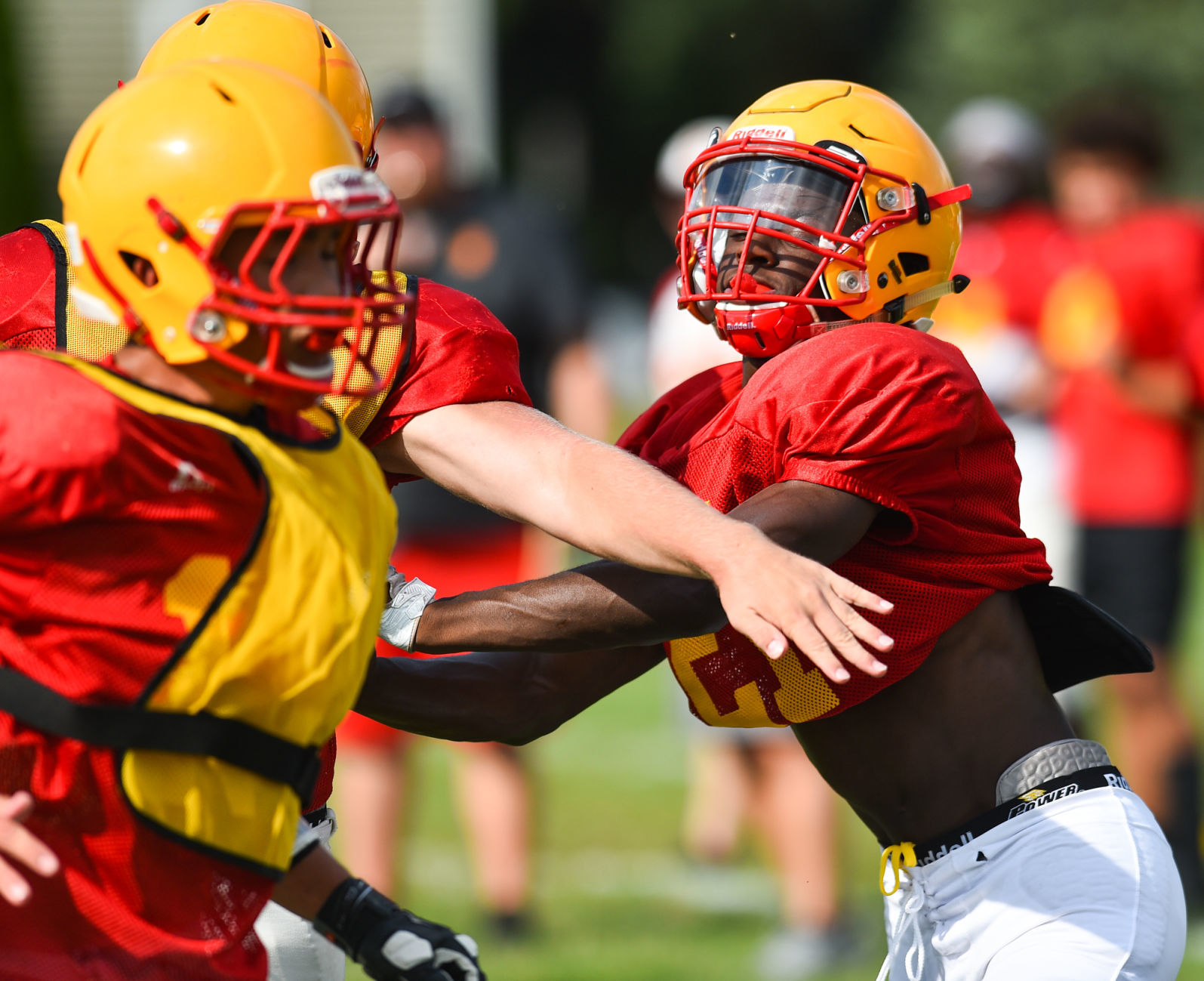 081919-mda-spt-rocky-football-052a.JPG